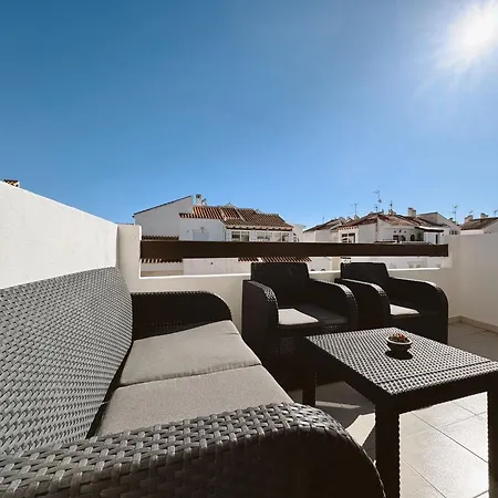 Apartment El Paraiso, 1 Bedroom 300m From The Sea *