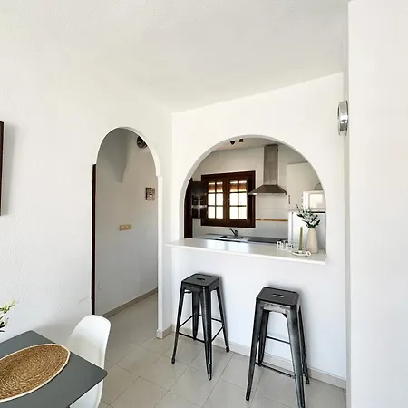 El Paraiso, 1 Bedroom 300m From The Sea Apartamento *